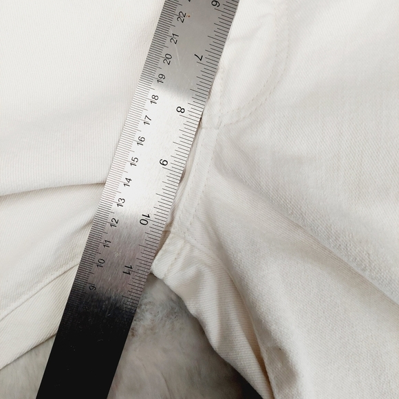 7 for All Mankind Asymetric Straight Leg White Mid Waist Jeans P4959 - Picture 9 of 14